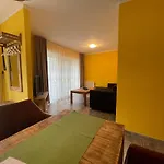 Eichhoernchen Holiday home Zossen